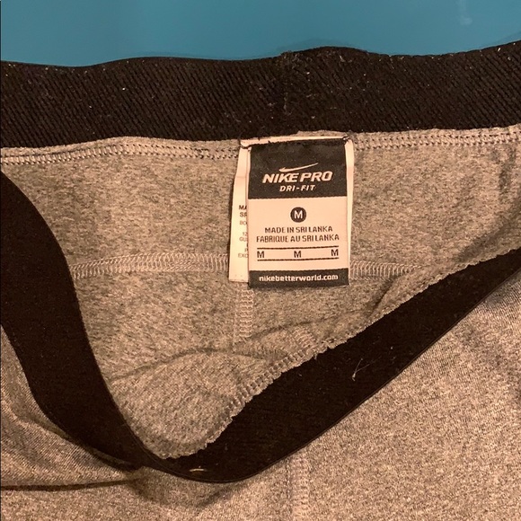 Nike Pro Combat Leggings - Picture 3 of 3